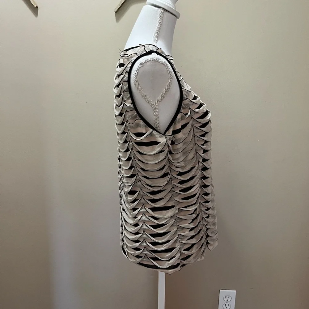 NY Collection Scalloped Sleeveless Top Size XL